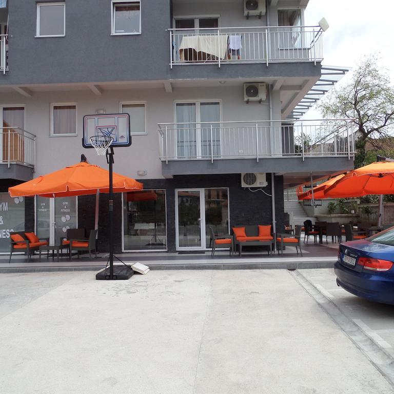 Agape Apartments Tivat Ngoại thất bức ảnh