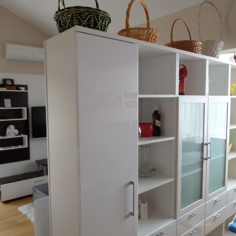 Agape Apartments Tivat Phòng bức ảnh
